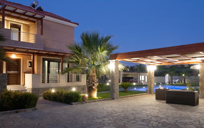 Villa Bremi: all'aperto, Esterni