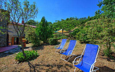 Borgo Veronica: Giardino