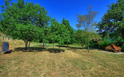 Borgo Veronica: Giardino