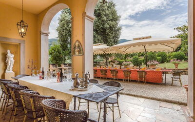 Villa Danielle: Balkon / terras / patio, Buitenkanten, Buitenshuis