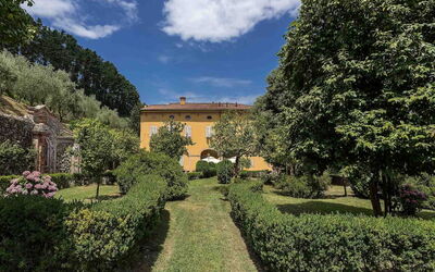 Villa Danielle: Buitenshuis, Tuin