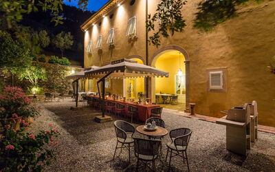 Villa Danielle: Balkon / terras / patio, Buitenkanten, Buitenshuis