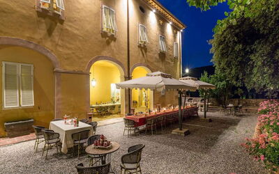 Villa Danielle: Balkon / terras / patio, Buitenkanten, Buitenshuis