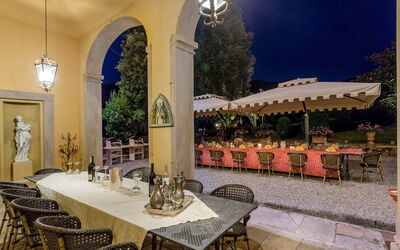 Villa Danielle: Balkon / terras / patio, Buitenkanten, Buitenshuis