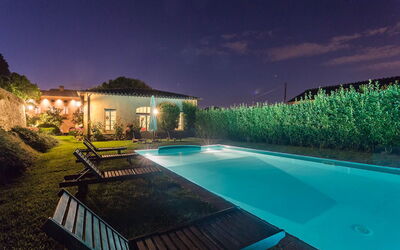 Villa Danielle: Buitenshuis, Tuin, zwembad