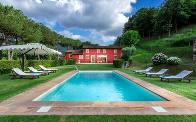 Villa Trillo: all'aperto, Giardino, Piscina