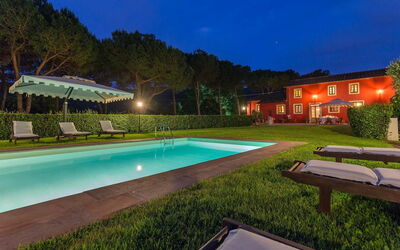 Villa Trillo: all'aperto, Giardino, Piscina