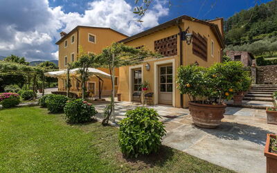 Villa Lucci: Extérieur, Extérieurs, Jardin