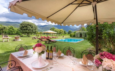 Villa Rubrum: Extérieur, Jardin