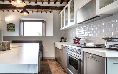 Villa Chiugi: Cuisine