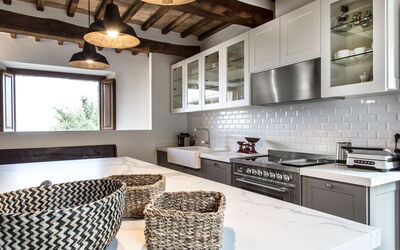 Villa Chiugi: Cuisine