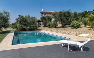 Villa Chiugi: bassin