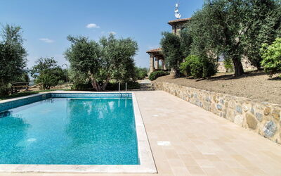 Villa Chiugi: bassin