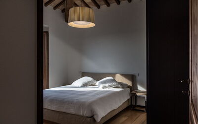 Villa Chiugi: chambre à coucher