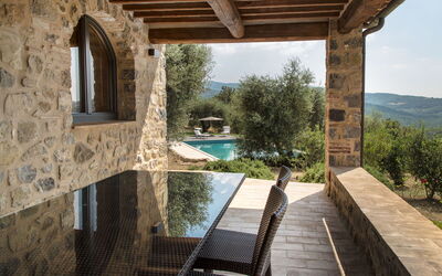 Villa Chiugi: Balcon / Terrasse / Patio