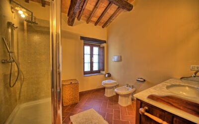 Cerretalta: Salle de bain