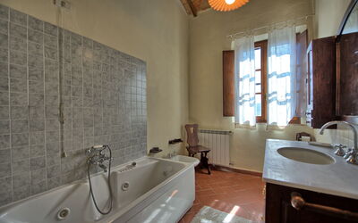 Cerretalta: Salle de bain