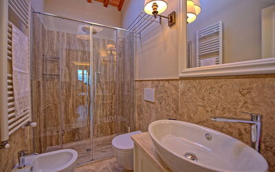 Sole di Vino - 4: Bagno