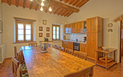 Querciolaia: Cuisine, Salle à manger