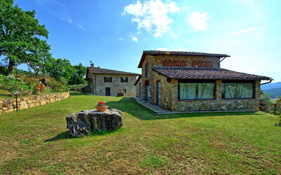 Querciolaia: Extérieurs, Jardin
