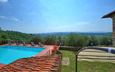 Querciolaia: bassin, Jardin, Vues