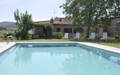 Scerfio: bassin, Été, Extérieur