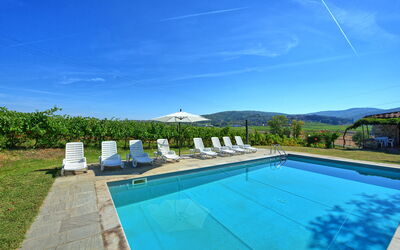 Scerfio: bassin, Été, Extérieur