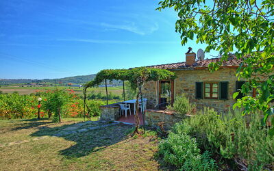 Scerfio: Extérieurs, Jardin