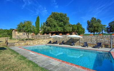 Casavecchia: bassin, Été, Extérieur, Jardin