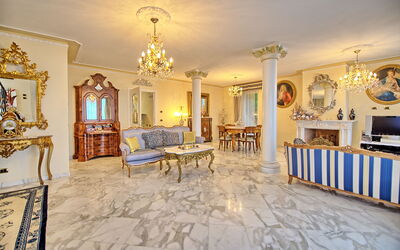 Villa Sophia: Lunchroom, Woonkamer