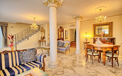 Villa Sophia: Lunchroom, Woonkamer