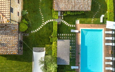 Villa Gerlino: Pool, Scenic View