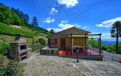 Villa Portole Uno: Building Exterior