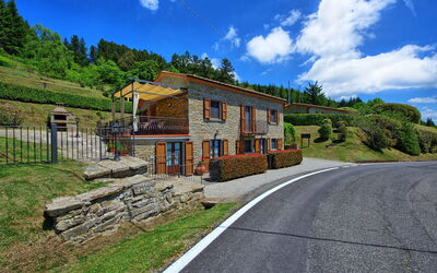 Villa Portole Uno: Building Exterior