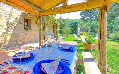 Villa Margherita Uno: Building Exterior, Garden