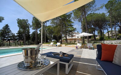 Villa Pica: Buitenshuis, Zomer, zwembad