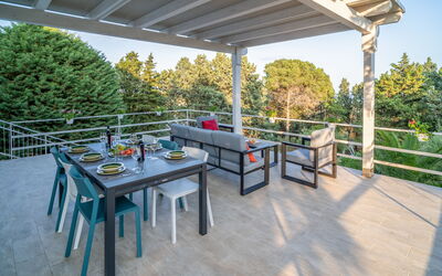 Villa Pica: Balkon / terras / patio, Buitenkanten, Buitenshuis