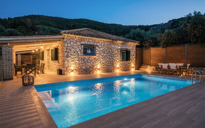 Villa Artemisia: bassin, Extérieur, Extérieurs