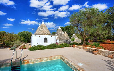 Trullo Aurora: Garden, Pool