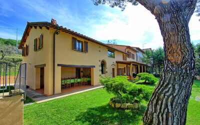 Villa Morandi: Entrée principale, Extérieur, Jardin