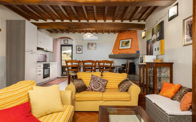 Villa Morandi: Cucina, Sala da pranzo, Soggiorno