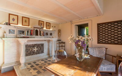 Villa Pedone: Woonkamer