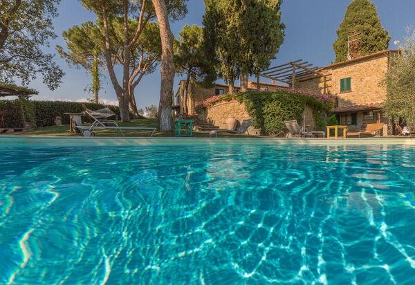 Villa Poggiospinoso: Outdoor, Pool