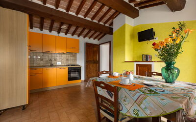 Casale Tiziano: Cucina, Sala da pranzo