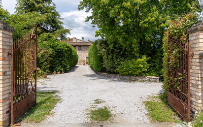 Casale Tiziano: Entrata Principale