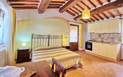 Casale Tiziano: Camera da letto, Cucina, Sala da pranzo