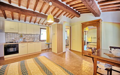 Casale Tiziano: Camera da letto, Cucina, Sala da pranzo