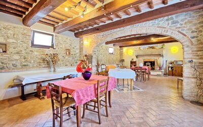 Casale Tiziano: Sala da pranzo, Soggiorno