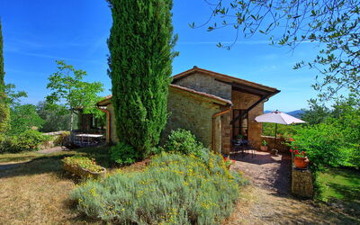 Villa Sarteano: Esterni