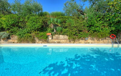 Villa Sarteano: Piscina